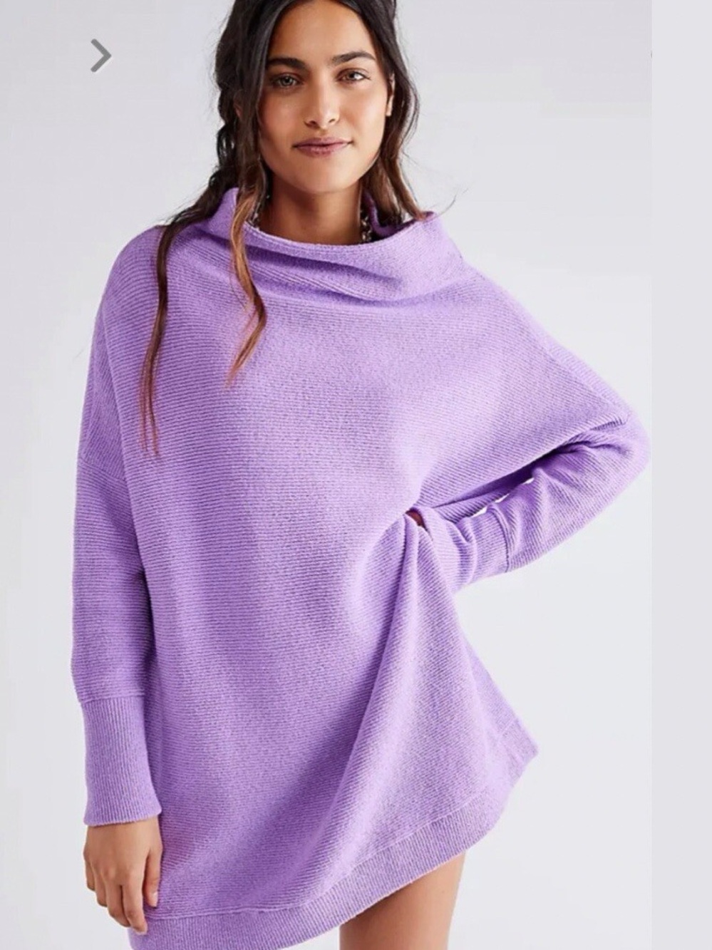 Alice Walk ALICE WALK
Lightweight mock roll neck in